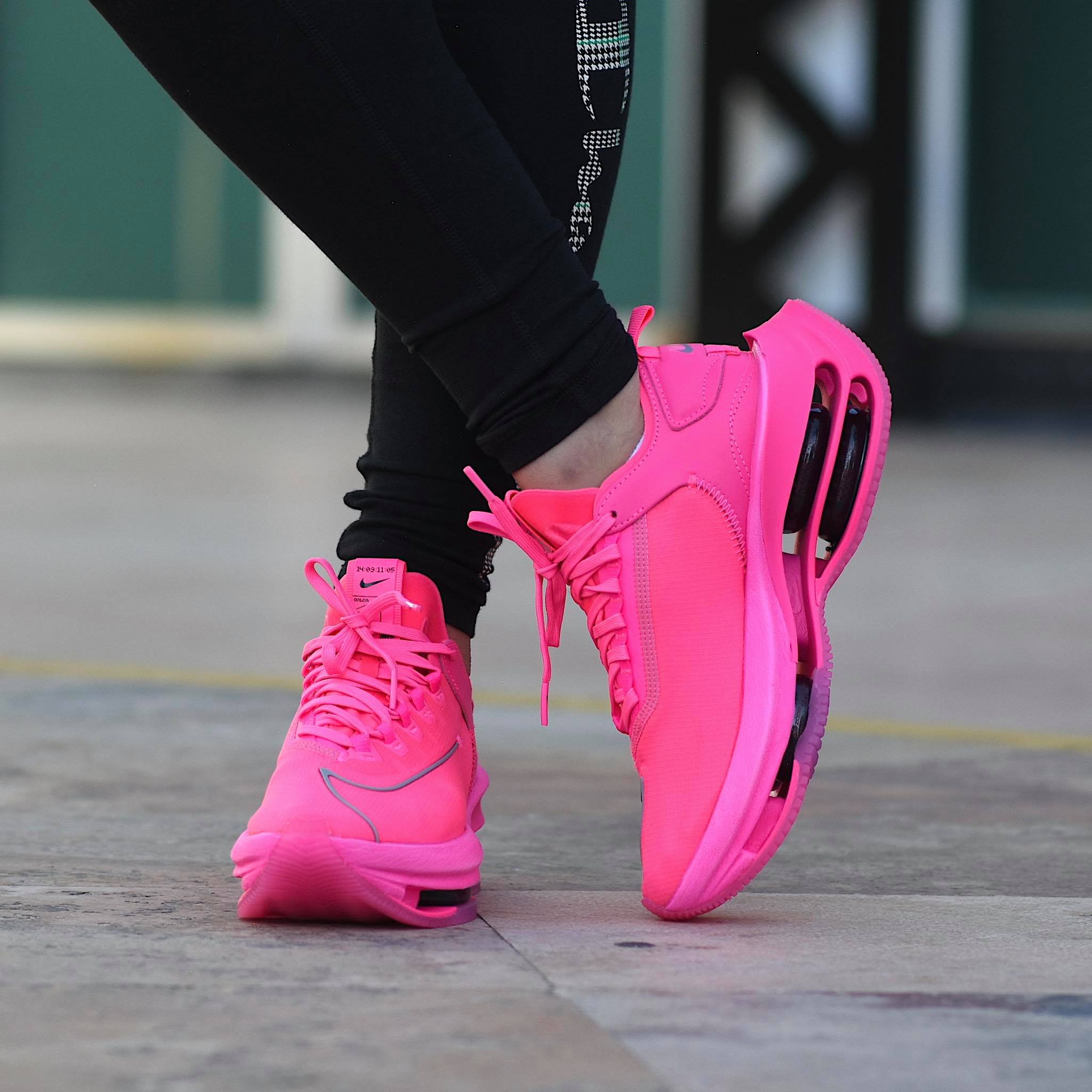 Soul - NIKE NSW REACT 55 PRM BLK