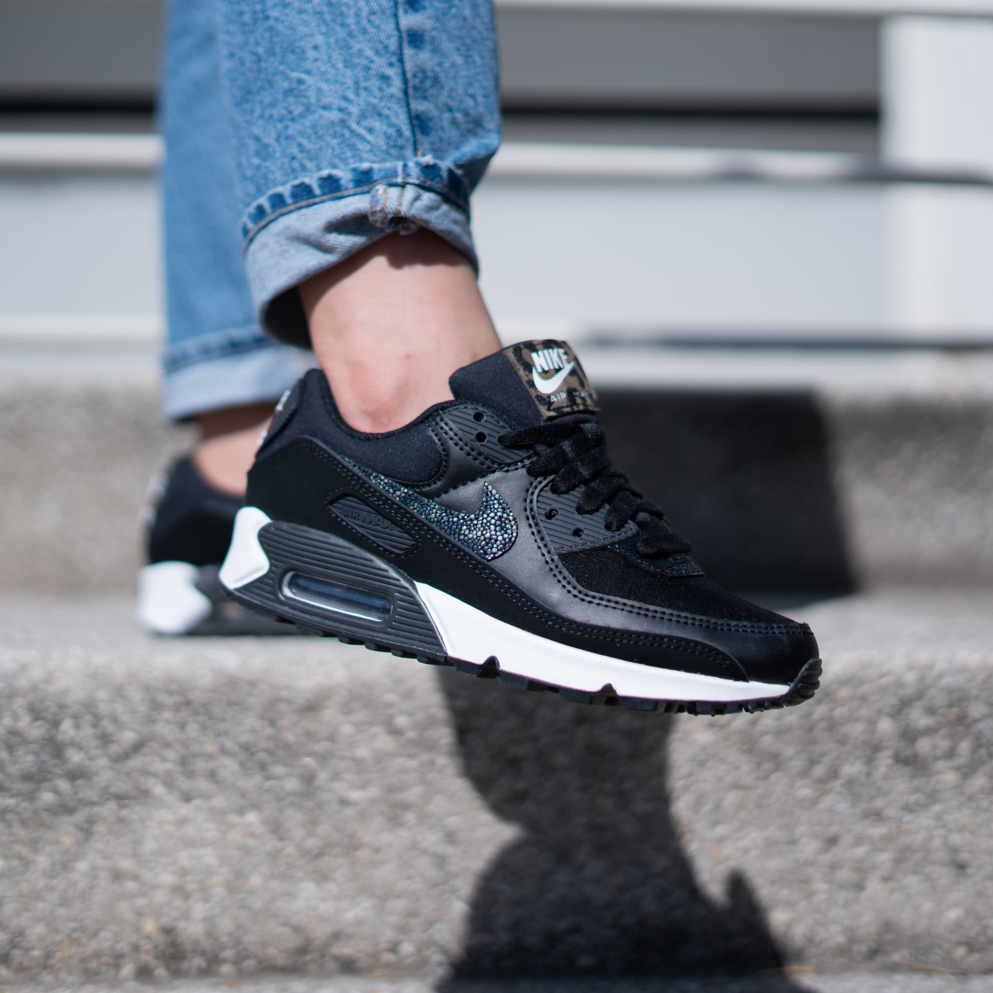 Nike Air Max 90 | CV8824-001 | SPORTSHOWROOM