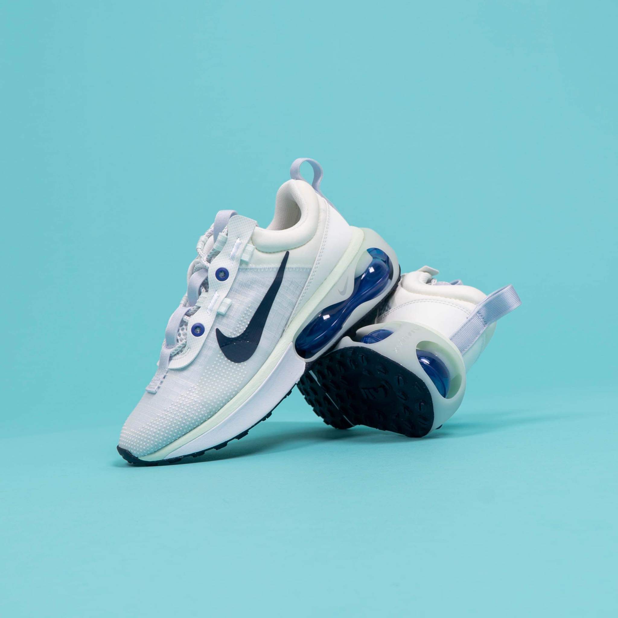 Soul - NIKE NSW REACT 55 PRM BLK