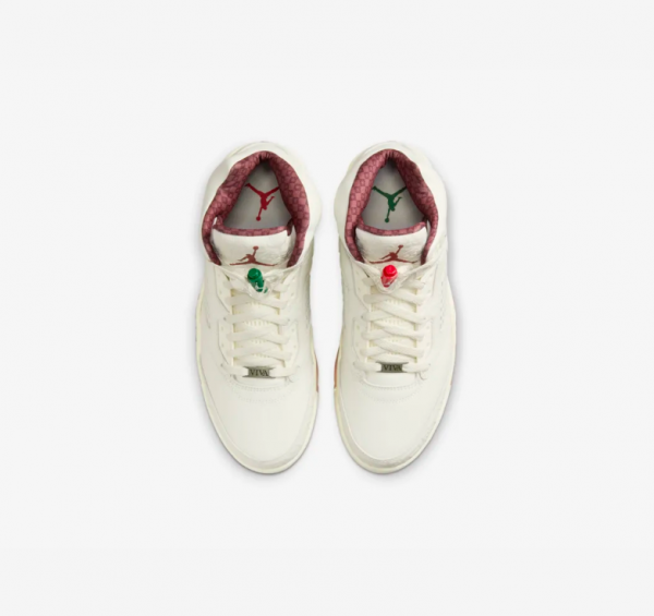 AJ5