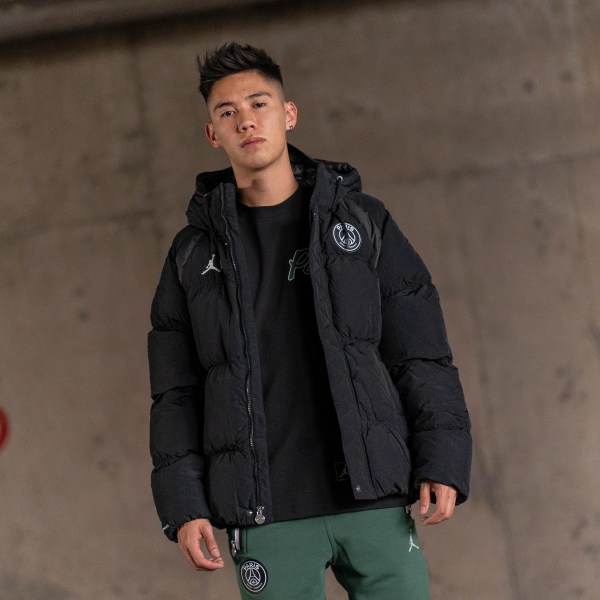 Soul - NIKE NSW REACT 55 PRM BLK