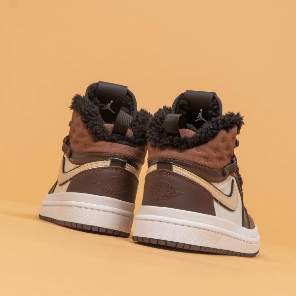 Soul - NIKE NSW REACT 55 PRM BLK